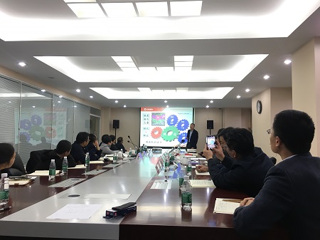20191024王益民到基层支部讲《学党史、初心不忘，谋发展、使命服膺》主题教育专题党课2-450.jpg